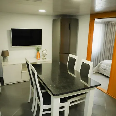 Oporto Cruz - Douro Valley *