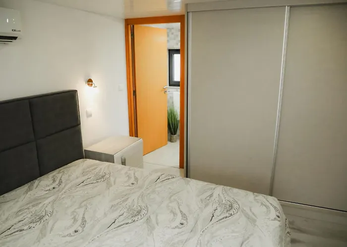 Oporto Cruz - Douro Valley 바이아오